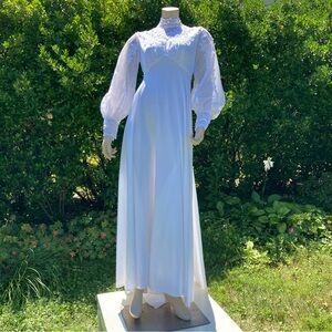 Vintage 1970s Romantic Bishop’s Sleeve White Wedding Dress size small - medium
